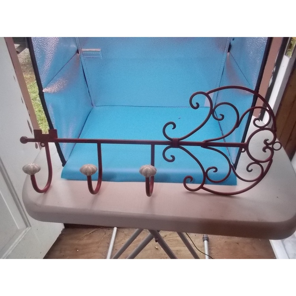 Vintage Style Red Metal Skeleton Key Wall Hook Rack 3 Hooks Scrollwork 22 Inch